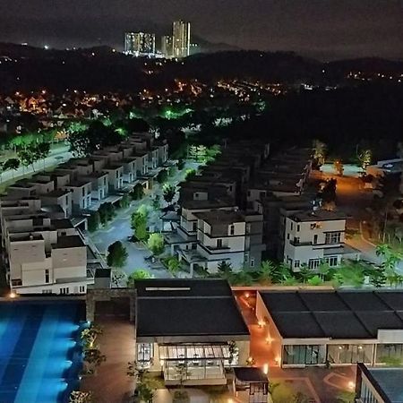 Rf Homestay Nilai Buitenkant foto
